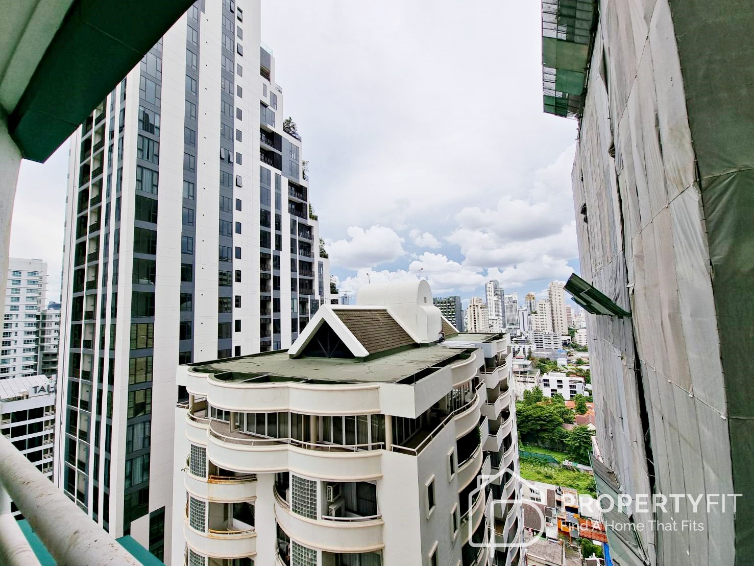 Las Colinas 2 bed Property Fit