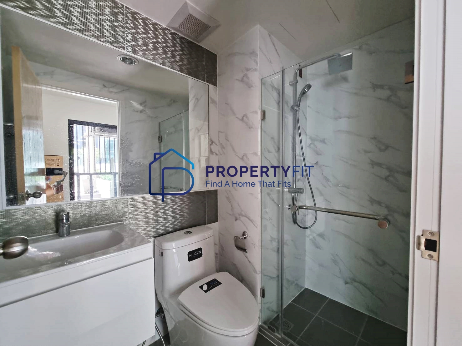 Rise Rama 9 - 2 Bed Duplex - Property Fit