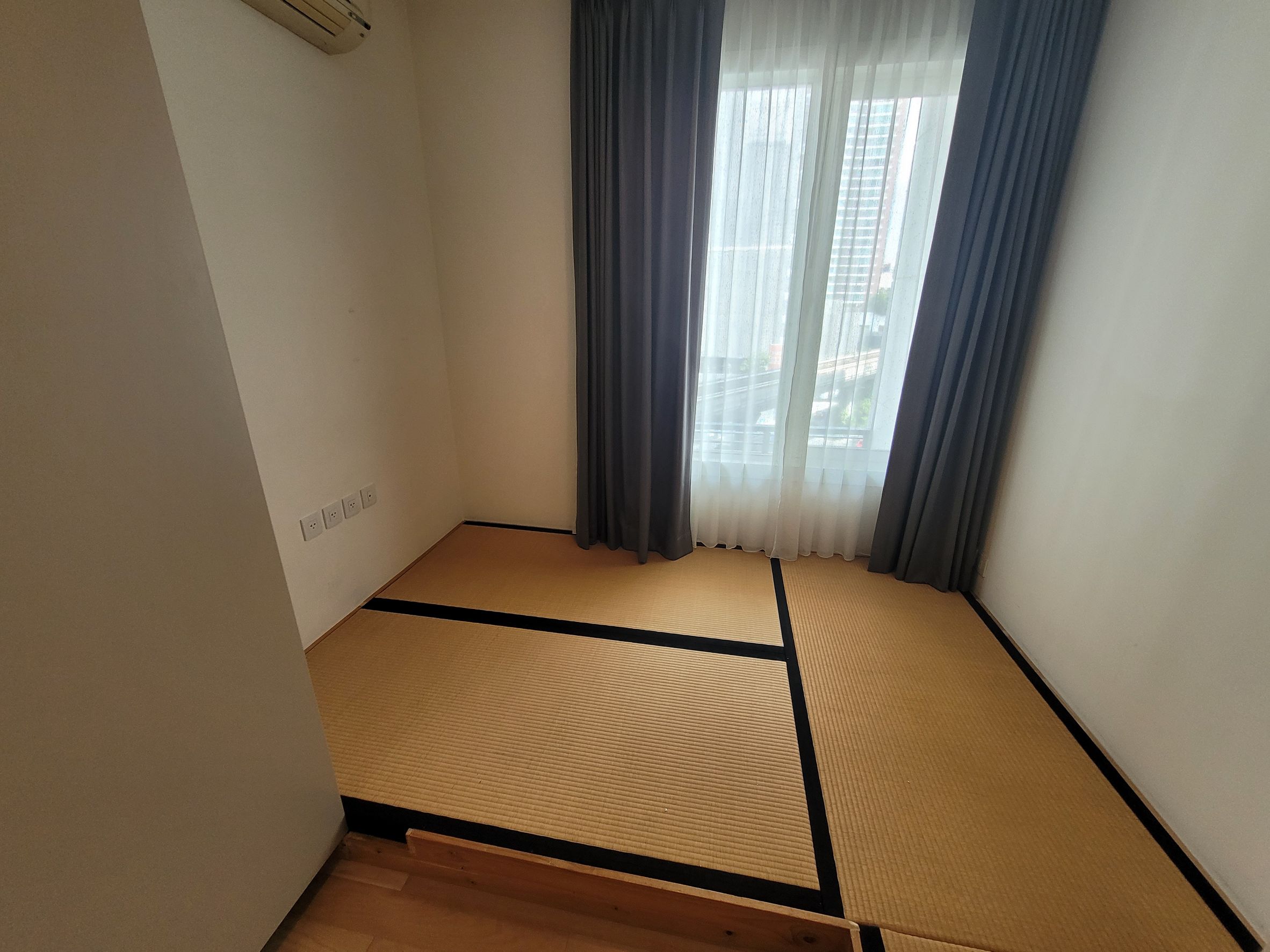 Siri at Sukhumvit - 2 bed